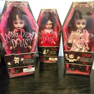 Living Dead Dolls Kitty, Sin & Lottie